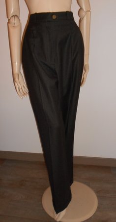 pantalon laine marron Chanel vintage 90s\\n\\n11/05/2020 18:02