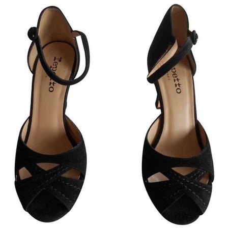Repetto black leather sandals\\n\\n05/11/2020 6:11 PM